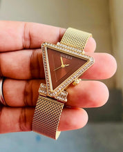 G**SS Analog Gold Dial Rose Gold Band Women's Stainless Steel Watch